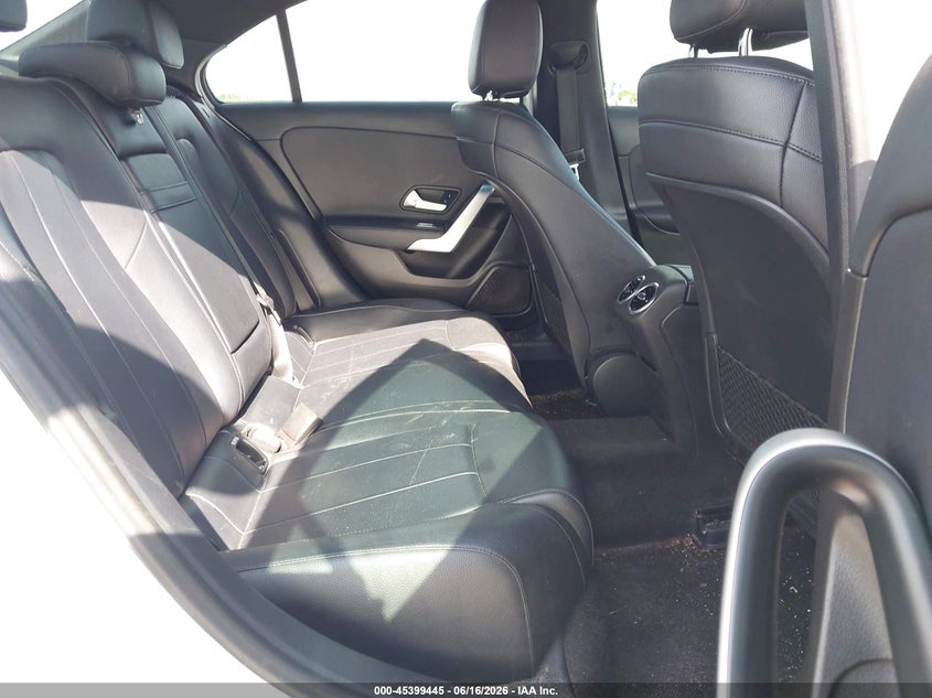 2020 Mercedes-benz A-klasse VIN W1K3G4EB9LW045276 IAAI salvage auction — FRONT END, Rebuildable (Florida), sold $4,775 on 2026-07-29 (photo 8)