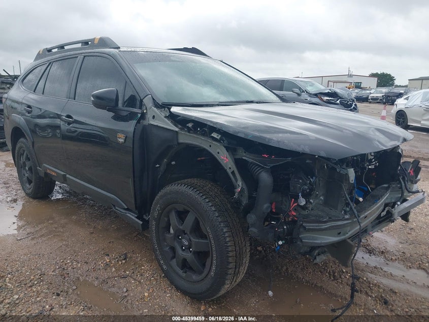 2025 Subaru Outback VIN 4S4BTGUD4S3271307 — IAAI salvage auction photo
