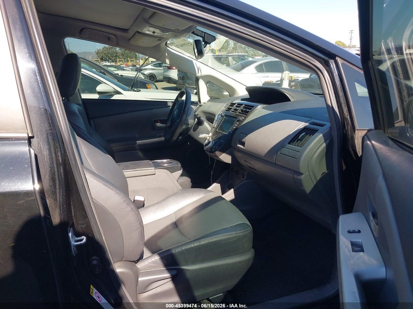 2012 Toyota Prius v VIN JTDZN3EU4C3038646 IAAI salvage auction — LEFT FRONT, Salvage Title, sold $2,050 on 2026-07-22 (photo 5)