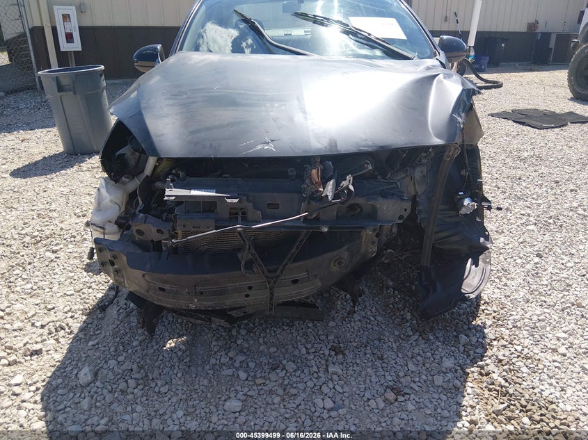 2010 Mazda 3 VIN JM1BL1SF7A1209772 IAAI salvage auction — FRONT & REAR, Salvage (Kentucky), sold $25 on 2026-07-14 (photo 6)