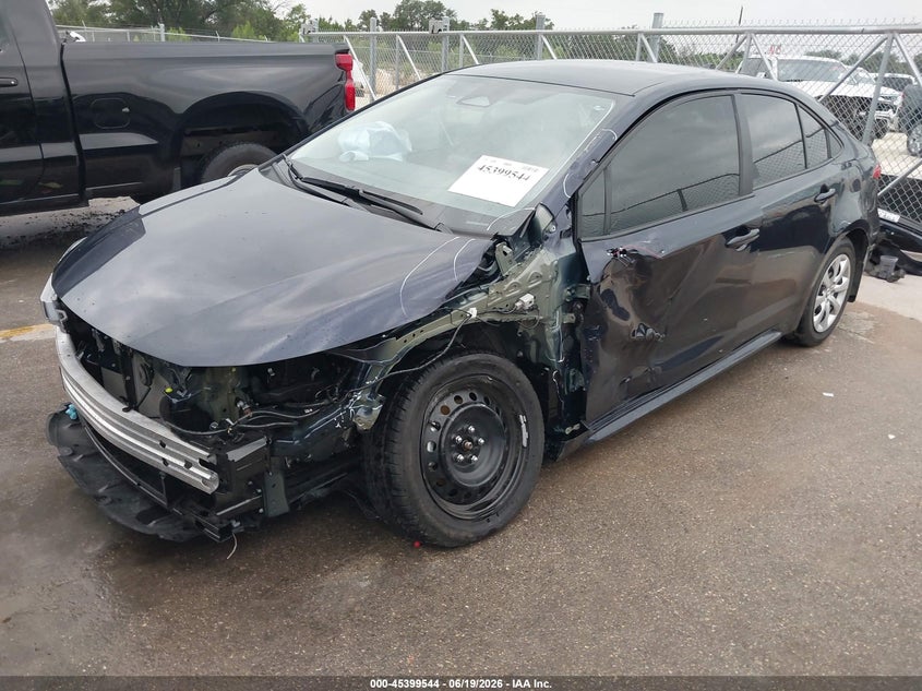 2025 Toyota Corolla VIN 5YFB4MDE2SP323274 IAAI salvage auction — FRONT END, Salvage Title, sold $1,250 on 2026-07-30 (photo 2)
