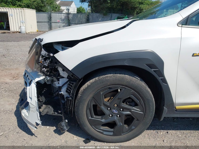2024 Subaru Xv VIN 4S4GUHF61R3742802 IAAI salvage auction — FRONT & REAR, Salvage (New Jersey), sold $4,200 on 2026-07-22 (photo 6)