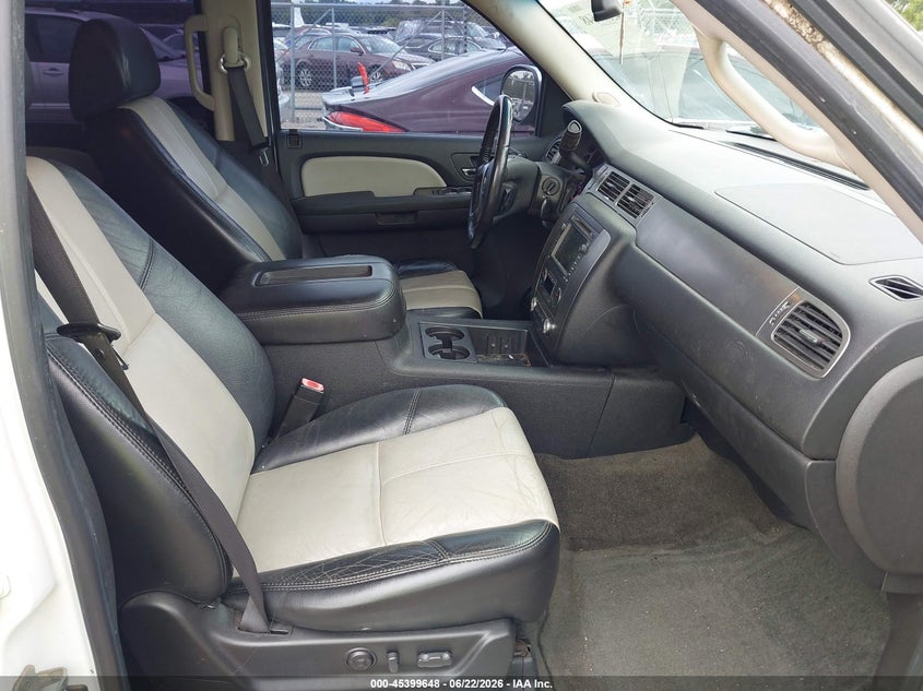 2007 Chevrolet Tahoe VIN 1GNFK13087R368722 IAAI salvage auction — UNKNOWN, Salvage (Illinois), sold $900 on 2026-07-24 (photo 5)