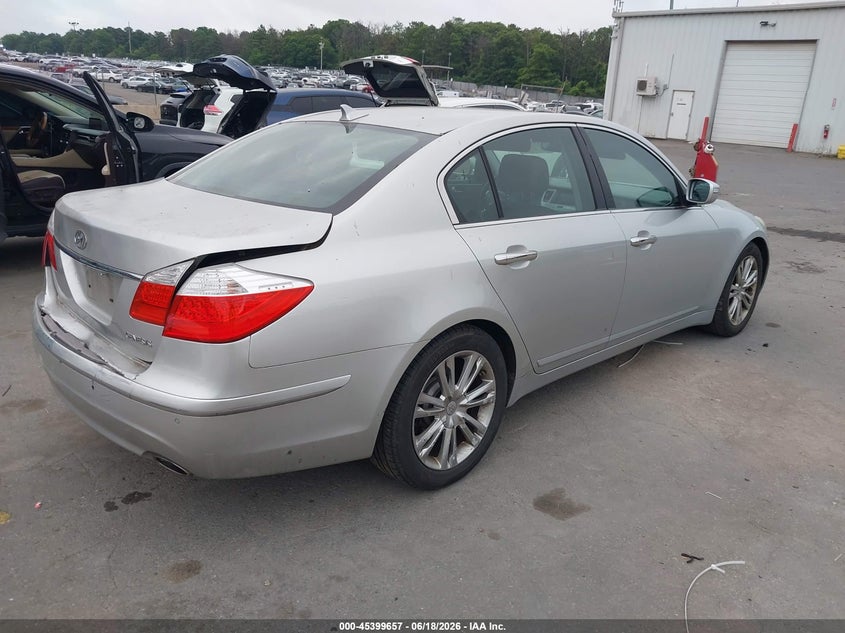 2010 Hyundai Genesis VIN KMHGC4DE6AU099237 IAAI salvage auction — REAR END, Clear (Virginia), sold $400 on 2026-07-08 (photo 4)