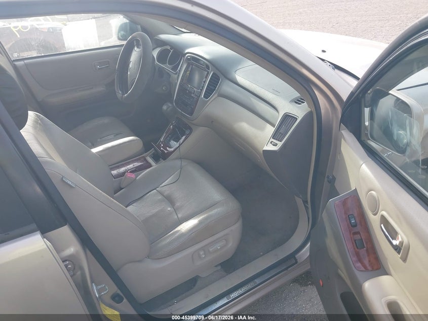 2006 Toyota Highlander hybrid VIN JTEEW21A360012512 IAAI salvage auction — FRONT END, Clear (Indiana), sold $400 on 2026-07-22 (photo 5)