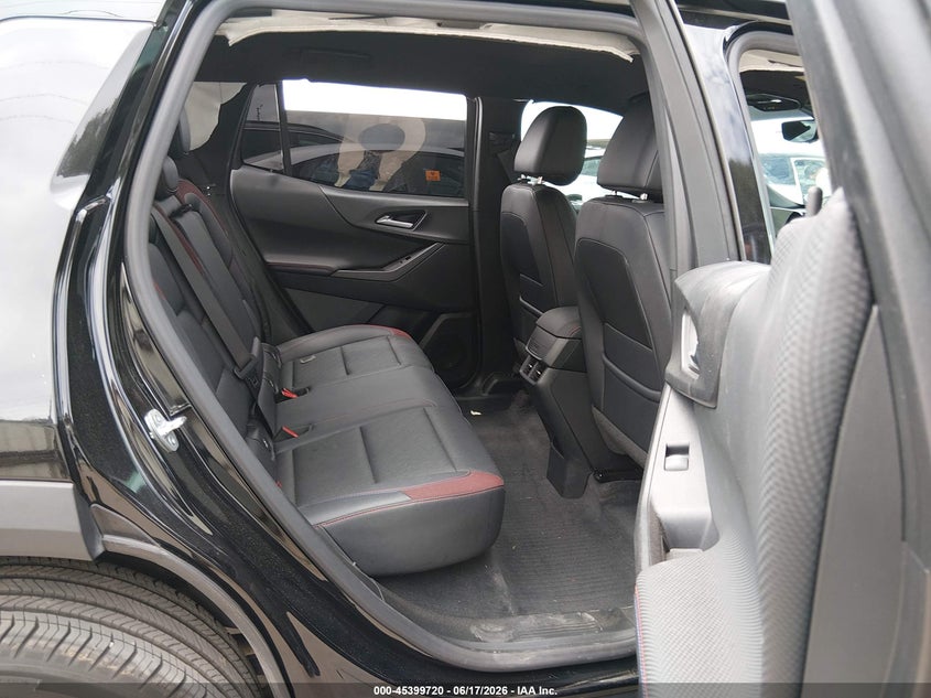 2026 Chevrolet Equinox VIN 3GNAXLEG5TL233667 IAAI salvage auction — SIDE, Salvage (Texas), sold $10,300 on 2026-08-01 (photo 8)