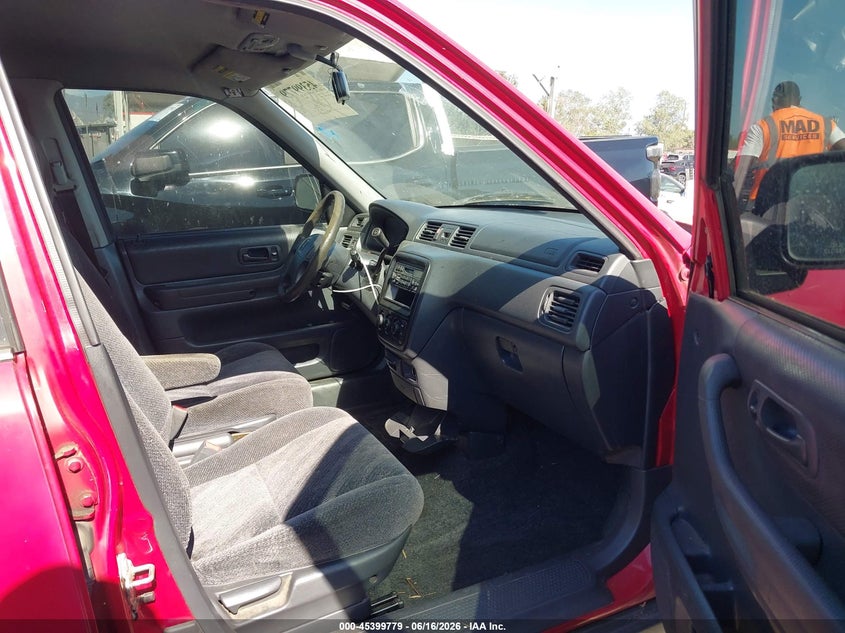 2000 Honda Cr-v VIN JHLRD1843YC016070 IAAI salvage auction — UNKNOWN, Clear - Dealer Only (California), sold $725 on 2026-07-08 (photo 5)