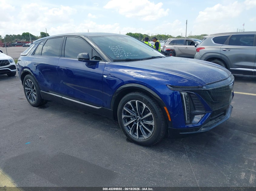 2025 Cadillac Lyriq VIN 1GYKPURK9SZ319373 — IAAI salvage auction photo