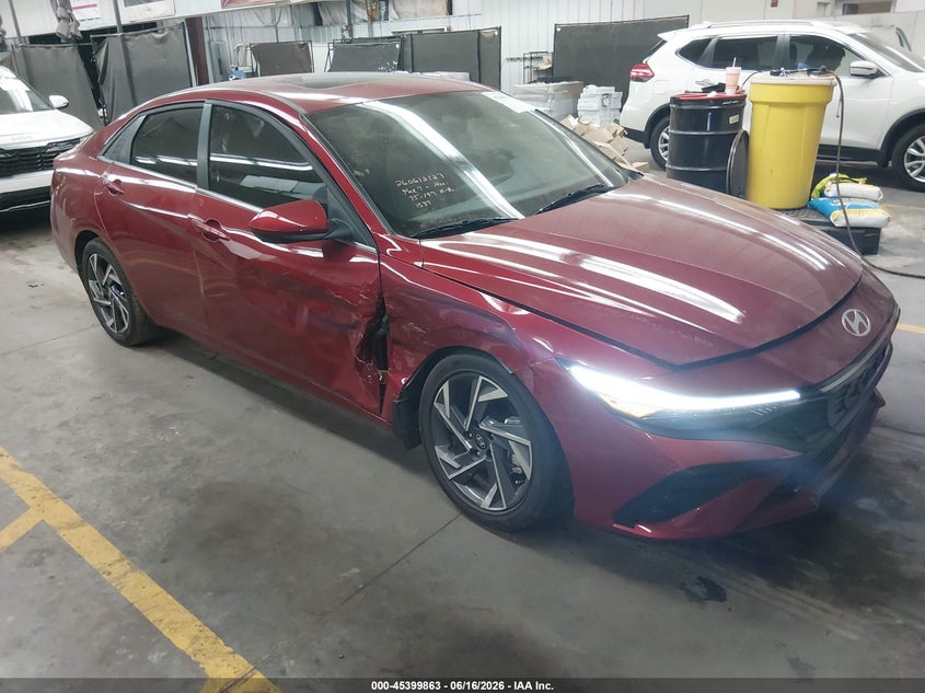 2025 Hyundai Elantra VIN KMHLS4DG7SU021537 IAAI salvage auction — LEFT SIDE, Salvage Title, sold $6,500 on 2026-07-28 (photo 1)