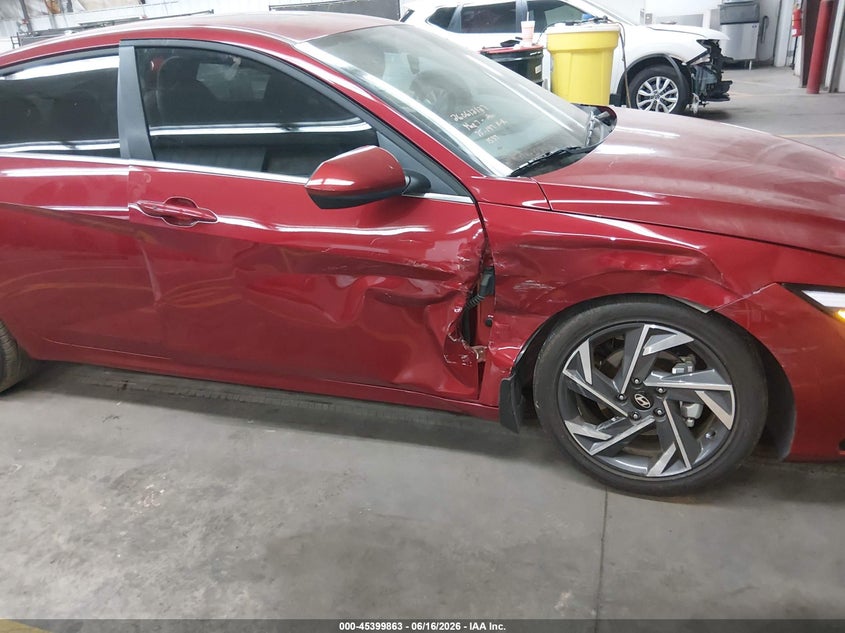 2025 Hyundai Elantra VIN KMHLS4DG7SU021537 IAAI salvage auction — LEFT SIDE, Salvage Title, sold $6,500 on 2026-07-28 (photo 6)