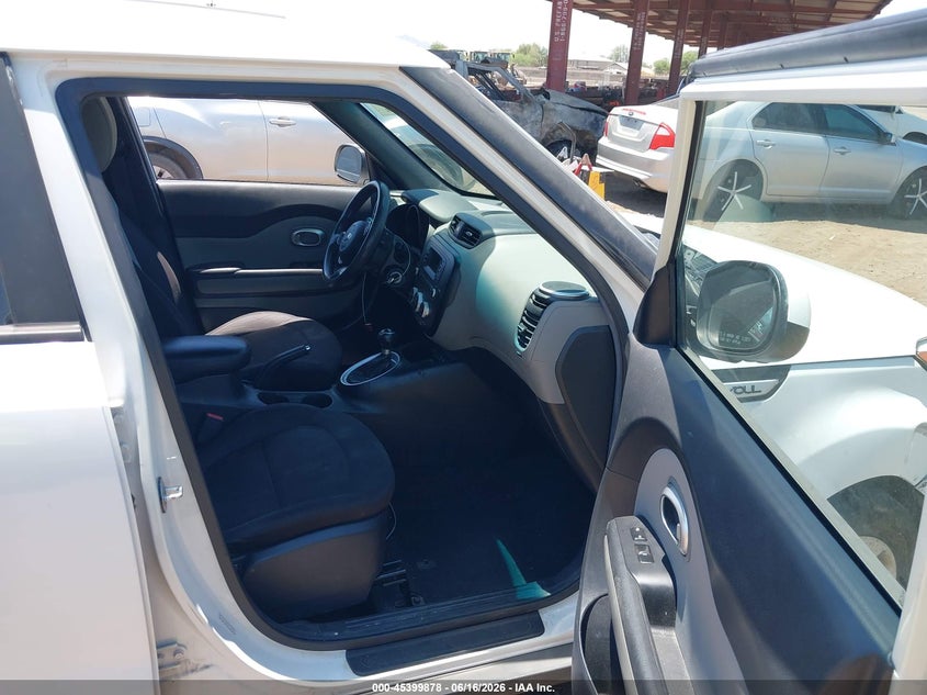 2016 Kia Soul VIN KNDJN2A29G7319254 IAAI salvage auction — NORMAL WEAR, Clear-Dealer Only (Arizona), sold $375 on 2026-07-28 (photo 5)