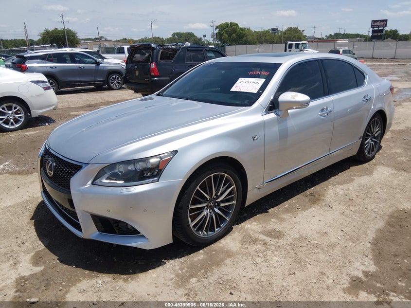 2013 Lexus VIN JTHBL5EF0D5118230 IAAI salvage auction — HAIL, Salvage (Kansas), sold $4,100 on 2026-07-10 (photo 2)