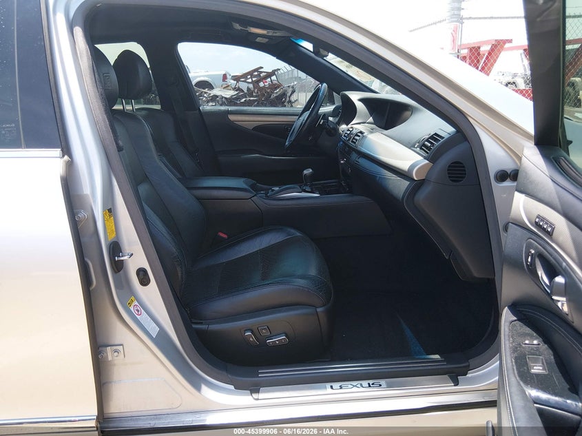 2013 Lexus VIN JTHBL5EF0D5118230 IAAI salvage auction — HAIL, Salvage (Kansas), sold $4,100 on 2026-07-10 (photo 5)