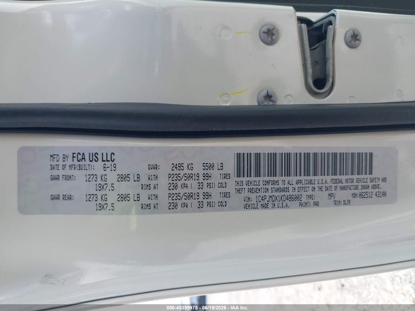 2019 Jeep Cherokee VIN 1C4PJMDX1KD486002 IAAI salvage auction — FRONT END, Salvage (Tennessee), sold $2,500 on 2026-08-10 (photo 9)