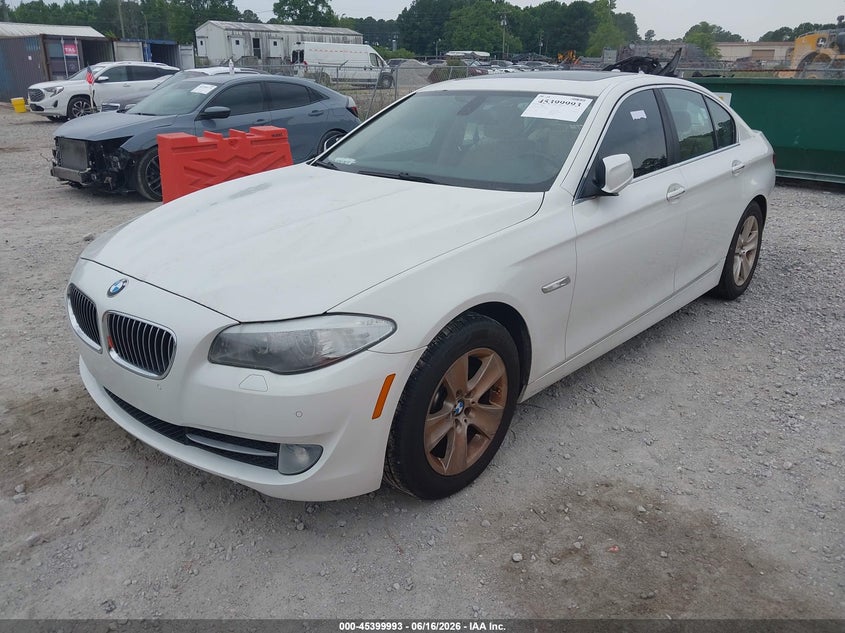 2012 BMW 5er VIN WBAXG5C56CDX04230 IAAI salvage auction — NORMAL WEAR, Clear-Dealer Only (North Carolina), sold $550 on 2026-07-28 (photo 2)