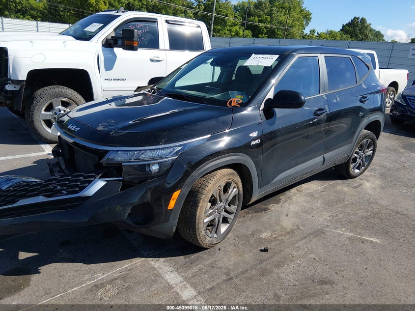2023 Kia Seltos VIN KNDEPCAA7P7371345 IAAI salvage auction — RIGHT FRONT, Salvage (Tennessee), sold $2,950 on 2026-07-21 (photo 2)
