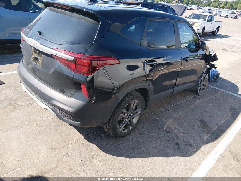 2023 Kia Seltos VIN KNDEPCAA7P7371345 IAAI salvage auction — RIGHT FRONT, Salvage (Tennessee), sold $2,950 on 2026-07-21 (photo 4)
