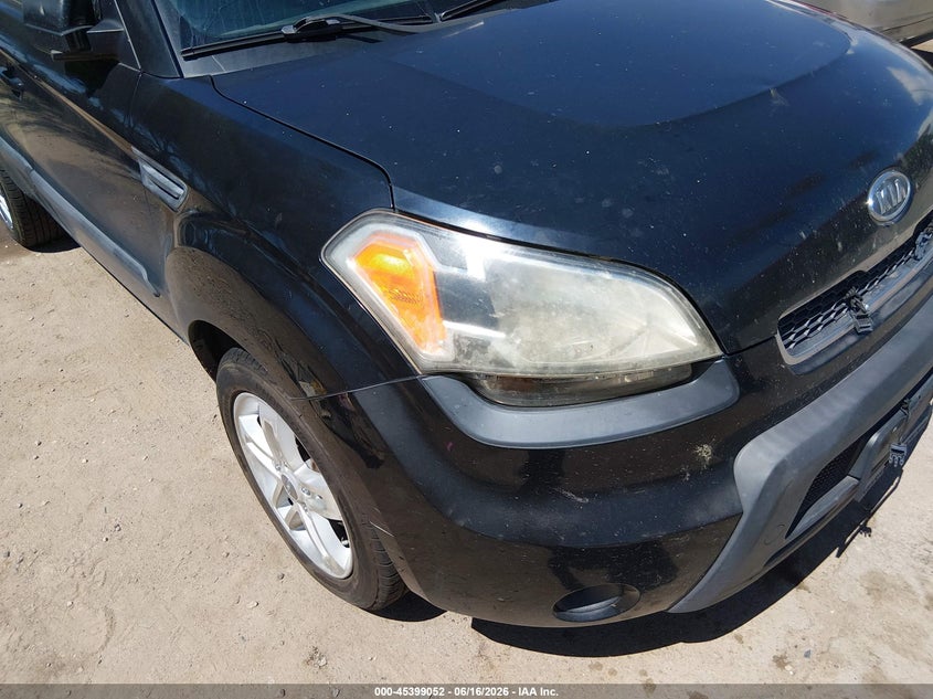 2011 Kia Soul VIN KNDJT2A27B7710840 IAAI salvage auction — TRANSMISSION, Salvage (Arizona), sold $275 on 2026-07-30 (photo 6)