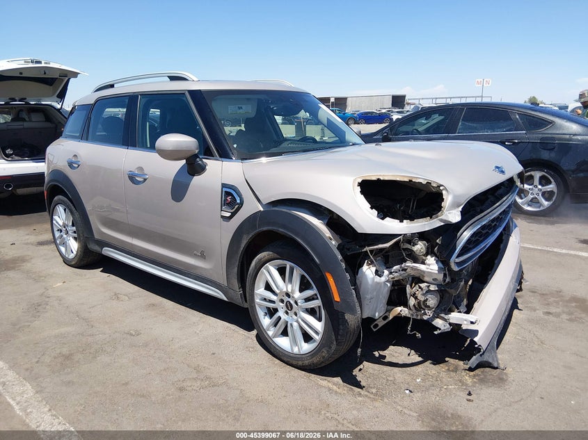 2024 Mini Countryman VIN WMZ83BR02R3S02133 IAAI salvage auction — FRONT END, Salvage Title, sold $5,600 on 2026-08-18 (photo 1)