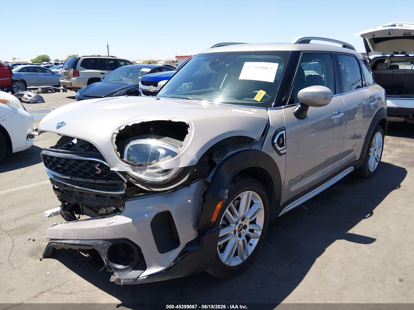 2024 Mini Countryman VIN WMZ83BR02R3S02133 IAAI salvage auction — FRONT END, Salvage Title, sold $5,600 on 2026-08-18 (photo 2)