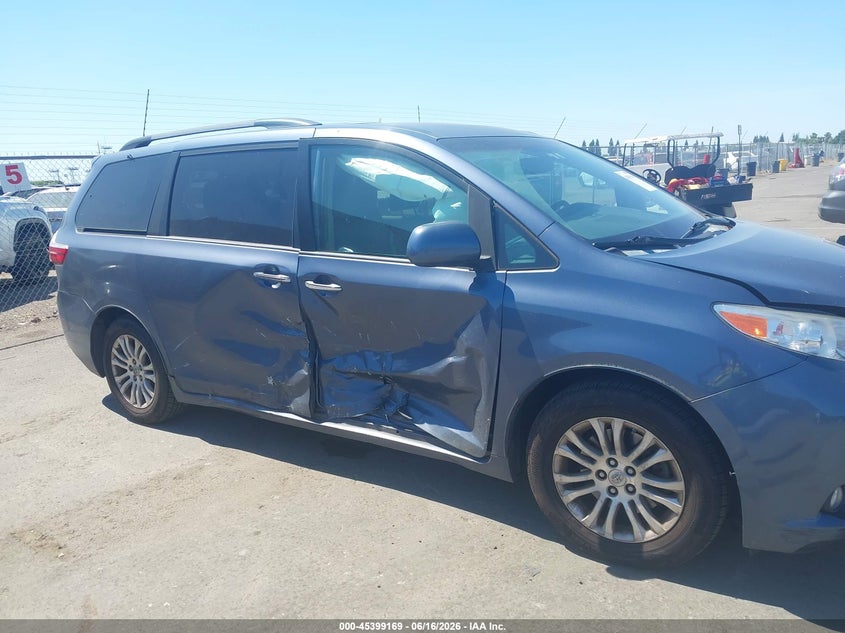 2015 Toyota Sienna VIN 5TDYK3DC7FS620563 IAAI salvage auction — SIDE, Salvage (California), sold $4,900 on 2026-07-10 (photo 6)