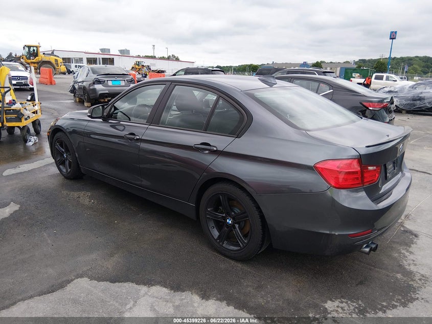 2013 BMW VIN WBA3A5G56DNP23933 IAAI salvage auction — RIGHT FRONT, Salvage (Missouri), sold $925 on 2026-08-04 (photo 3)
