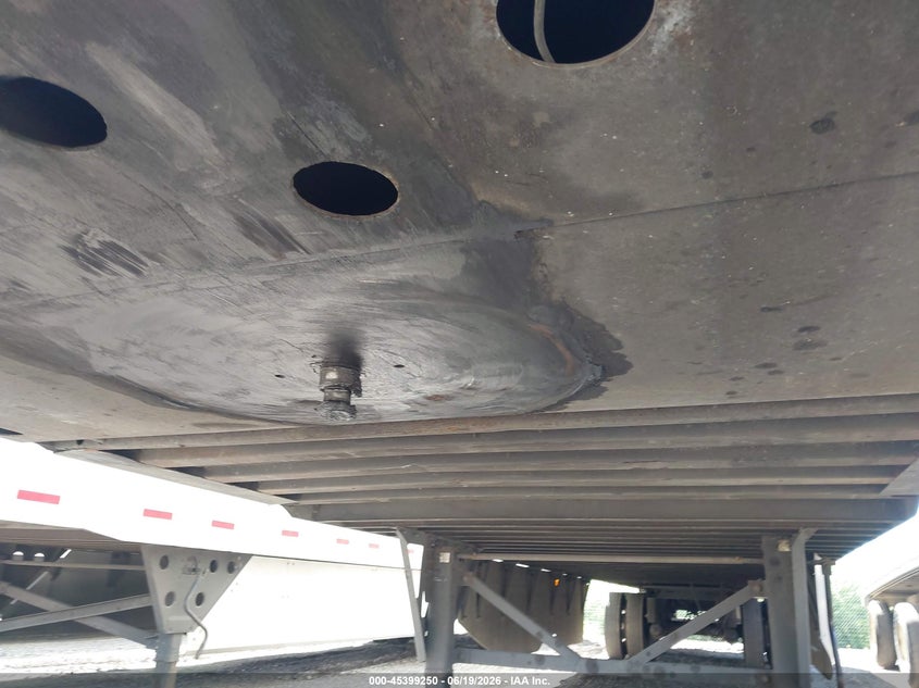 2018 Wabash national corp 53' semi trailer VIN 1JJV532D0JL007398 IAAI salvage auction — ROLLOVER, Salvage (Illinois), sold $1,200 on 2026-07-22 (photo 8)