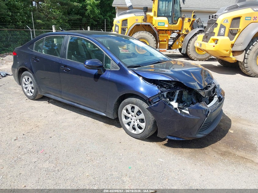 2025 Toyota Corolla VIN 5YFB4MDE1SP260636 IAAI salvage auction — FRONT END, Salvage (Ohio), sold $4,900 on 2026-07-30 (photo 1)