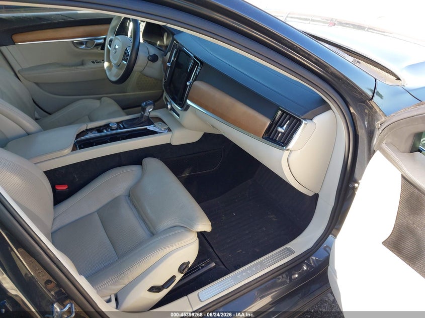 2019 Volvo V90 VIN YV1A22VL9K1093153 IAAI salvage auction — FRONT END, Salvage (Virginia), sold $12,175 on 2026-07-07 (photo 5)