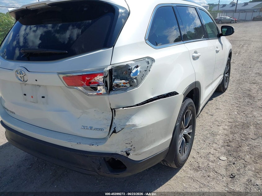 2016 Toyota Highlander VIN 5TDJKRFH5GS506950 IAAI salvage auction — REAR END, Salvage (Pennsylvania), sold $6,600 on 2026-07-21 (photo 6)