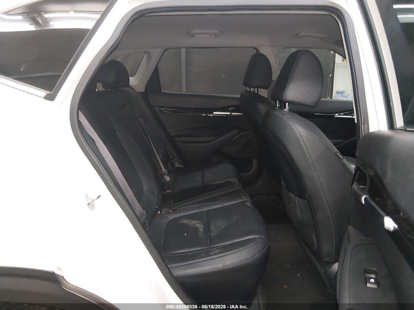 2024 Kia Seltos VIN KNDER2AA2R7565966 IAAI salvage auction — LEFT FRONT, Salvage Title, sold $6,900 on 2026-08-01 (photo 8)