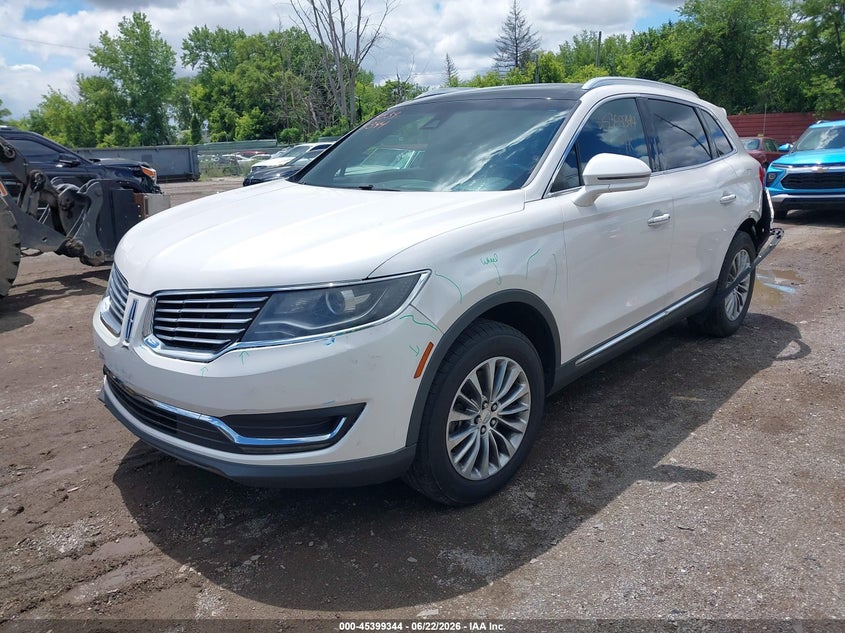 2018 Lincoln Mkx VIN 2LMPJ8KR4JBL49717 IAAI salvage auction — FRONT & REAR, Salvage Title, sold $5,700 on 2026-09-10 (photo 2)