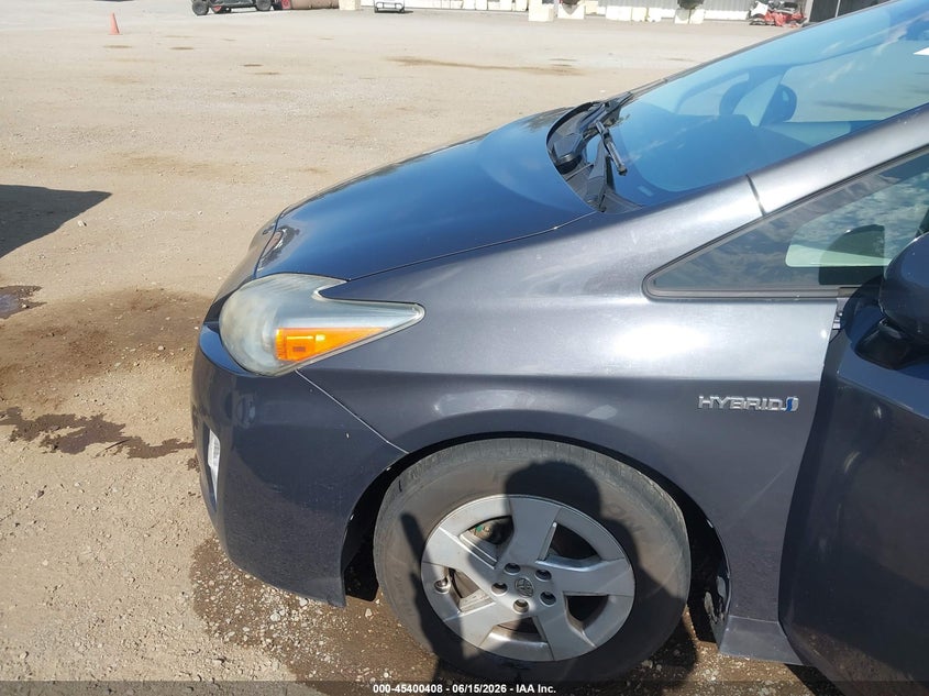 2011 Toyota Prius VIN JTDKN3DUXB0251300 IAAI salvage auction — NORMAL WEAR, Clear - Dealer Only (California), sold $1,550 on 2026-07-20 (photo 6)