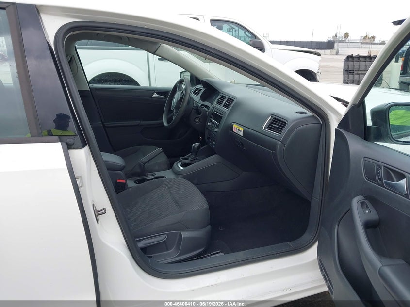 2014 Volkswagen Jetta VIN 3VW2K7AJXEM241746 IAAI salvage auction — FRONT END, Salvage (Arizona), sold $375 on 2026-07-22 (photo 5)
