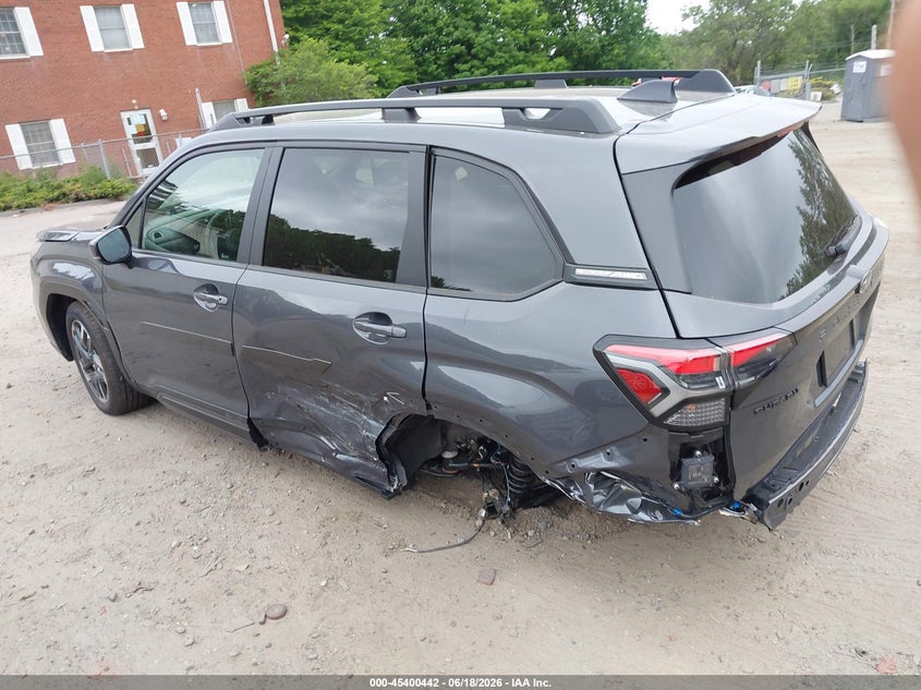 2025 Subaru Forester VIN JF2SLDRC8SH617933 IAAI salvage auction — REAR END, Salvage (Massachusetts), sold $9,400 on 2026-07-09 (photo 3)