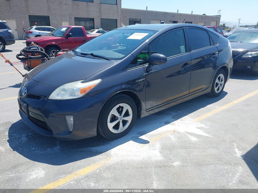 2013 Toyota Prius VIN JTDKN3DU4D1639670 IAAI salvage auction — SIDE, Salvage (California), sold $2,750 on 2026-07-08 (photo 2)