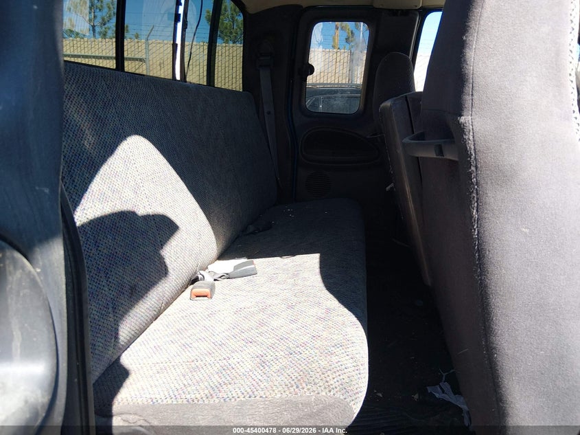 1999 Dodge Ram 1500 VIN 3B7HF13Z7XG142594 IAAI salvage auction — NORMAL WEAR, Regular (Nevada), sold $200 on 2026-07-10 (photo 8)