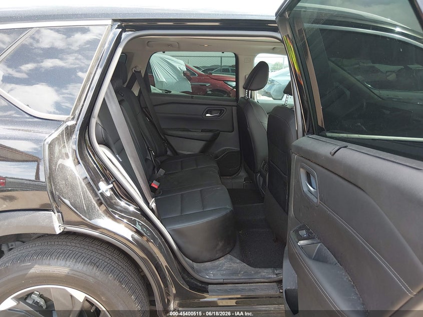 2025 Nissan Rogue VIN 5N1BT3BAXSC865269 IAAI salvage auction — LEFT FRONT, Salvage Title, sold $1,450 on 2026-09-24 (photo 8)