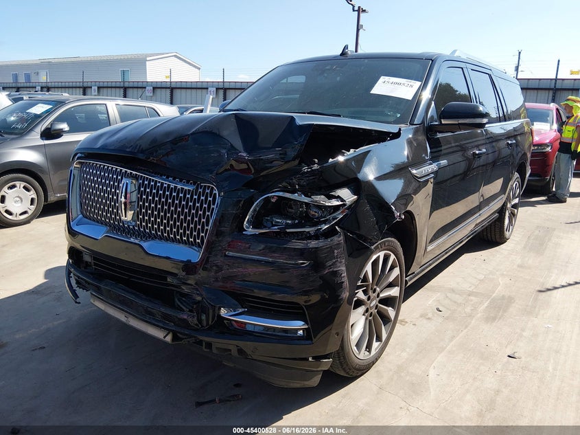 2021 Lincoln Navigator VIN 5LMJJ3KT3MEL02877 IAAI salvage auction — FRONT END, Original (Texas), sold $13,000 on 2026-09-12 (photo 2)