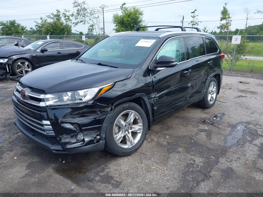 2018 Toyota Highlander VIN 5TDDZRFH6JS893069 IAAI salvage auction — SIDE, Rebuildable (Florida), sold $12,300 on 2026-07-14 (photo 2)