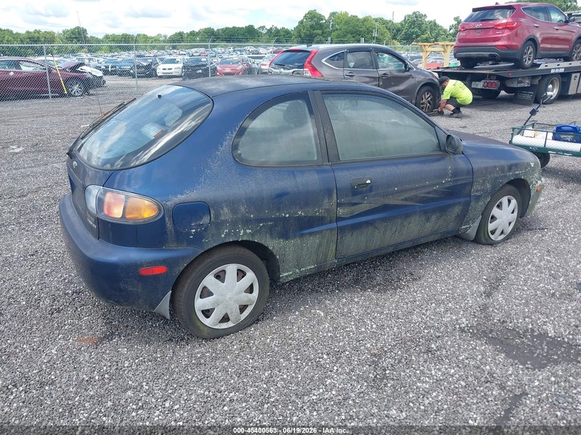 2001 Daewoo LANOS S VIN KLATA22671B653638 IAAI salvage auction — NORMAL WEAR, Clear (South Carolina), sold $300 on 2026-07-14 (photo 4)