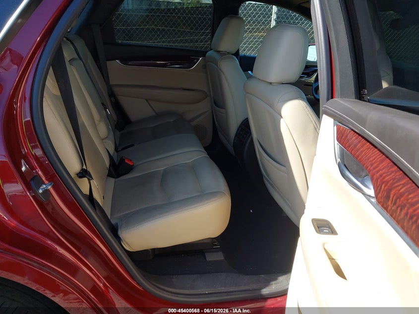2017 Cadillac Xt5 VIN 1GYKNDRS2HZ123435 IAAI salvage auction — LEFT FRONT, Salvage Title, sold $3,250 on 2026-08-02 (photo 8)