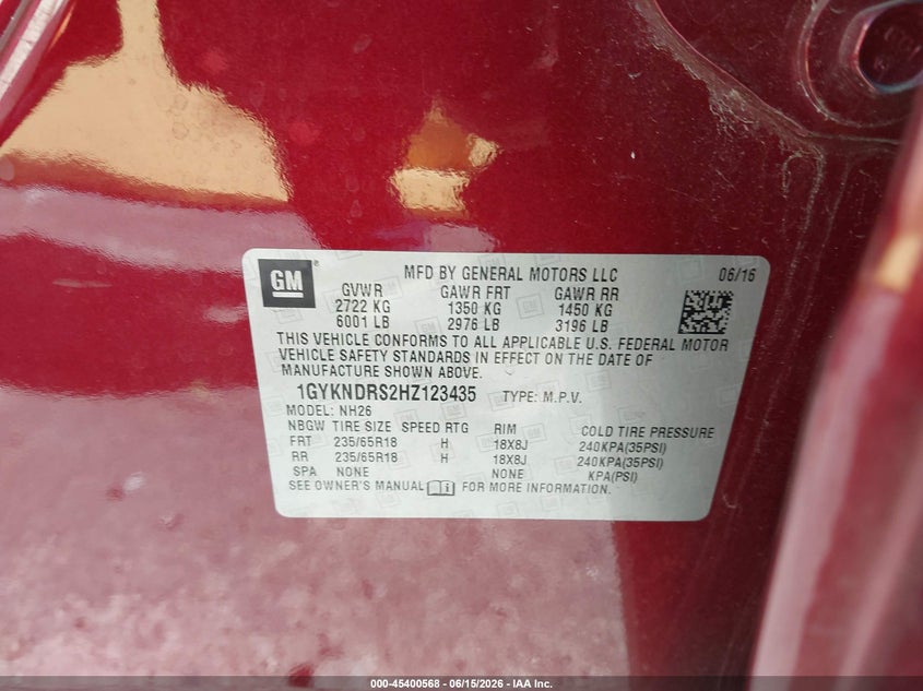2017 Cadillac Xt5 VIN 1GYKNDRS2HZ123435 IAAI salvage auction — LEFT FRONT, Salvage Title, sold $3,250 on 2026-08-02 (photo 9)