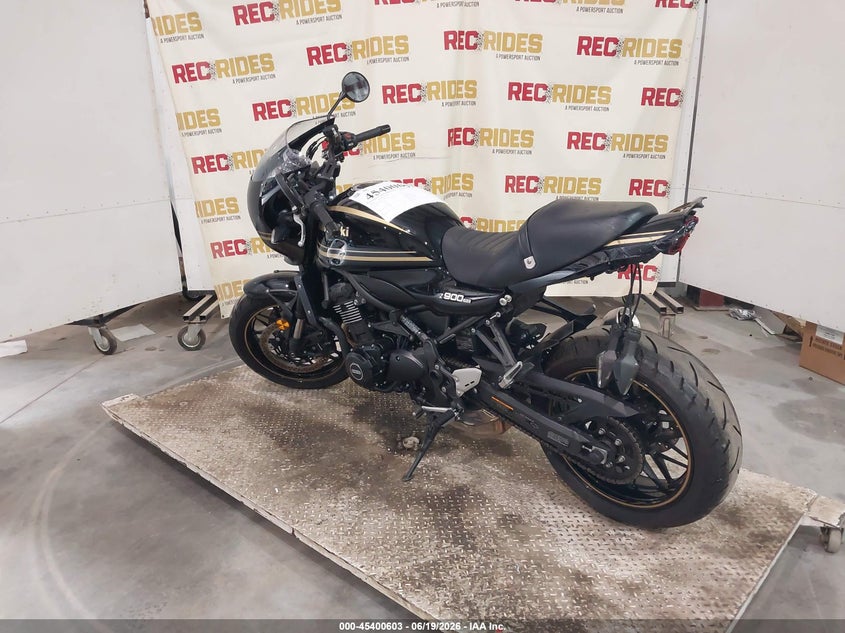 2024 Kawasaki Zr VIN JKAZR2E11RA014338 IAAI salvage auction — REAR END, Salvage Title, sold $2,450 on 2026-07-29 (photo 3)