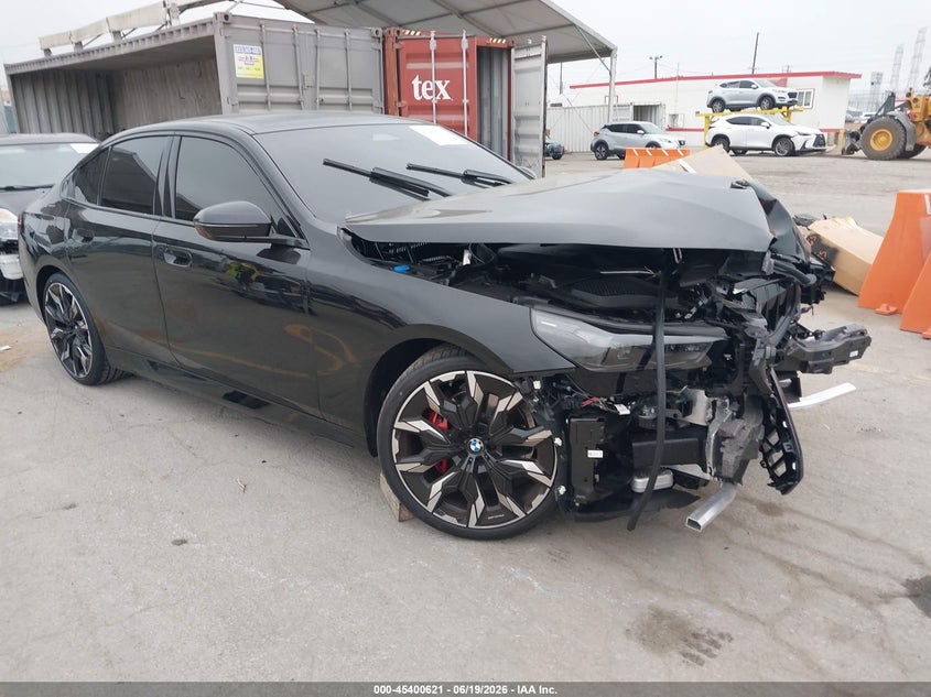 2026 BMW 5er VIN WBA43FJ09TCX59577 — IAAI salvage auction photo