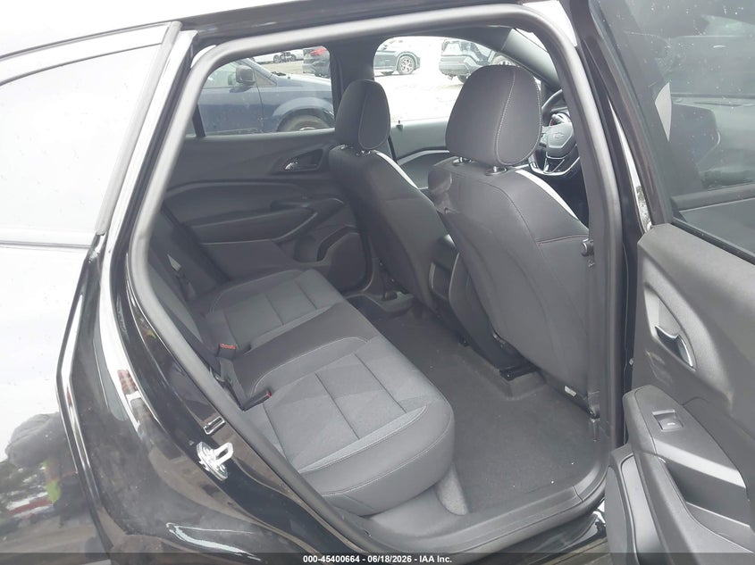 2026 Chevrolet Trax VIN KL77LGEP4TC066085 IAAI salvage auction — FRONT END, Salvage (Pennsylvania), sold $6,600 on 2026-07-11 (photo 8)