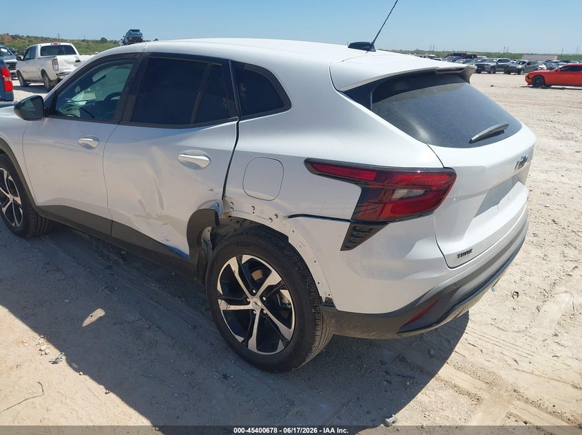 2026 Chevrolet Trax VIN KL77LGEP6TC100916 IAAI salvage auction — SIDE, Original (Texas), sold $8,600 on 2026-08-30 (photo 6)