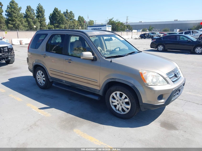 2005 Honda Cr-v VIN JHLRD78945C013124 IAAI salvage auction — NORMAL WEAR, Clear - Dealer Only (California), sold $725 on 2026-07-27 (photo 1)