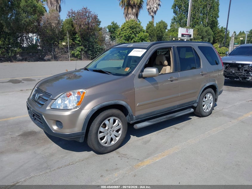 2005 Honda Cr-v VIN JHLRD78945C013124 IAAI salvage auction — NORMAL WEAR, Clear - Dealer Only (California), sold $725 on 2026-07-27 (photo 2)