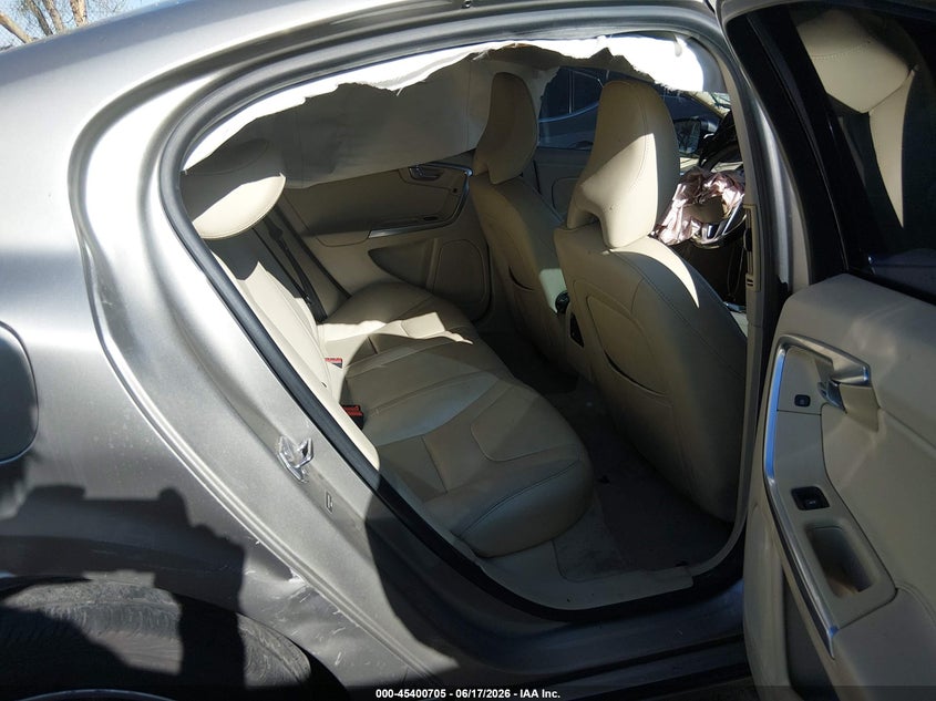 2015 Volvo S60 VIN YV140MFK3F2335746 IAAI salvage auction — FRONT & REAR, Salvage Title, sold $175 on 2026-08-13 (photo 8)